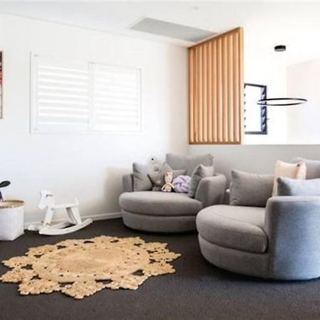 Beachside Buddina Luxury Family House 5 Bedrooms Exterior photo