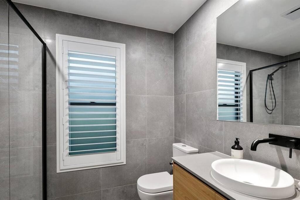 Beachside Buddina Luxury Family House 5 Bedrooms Exterior photo