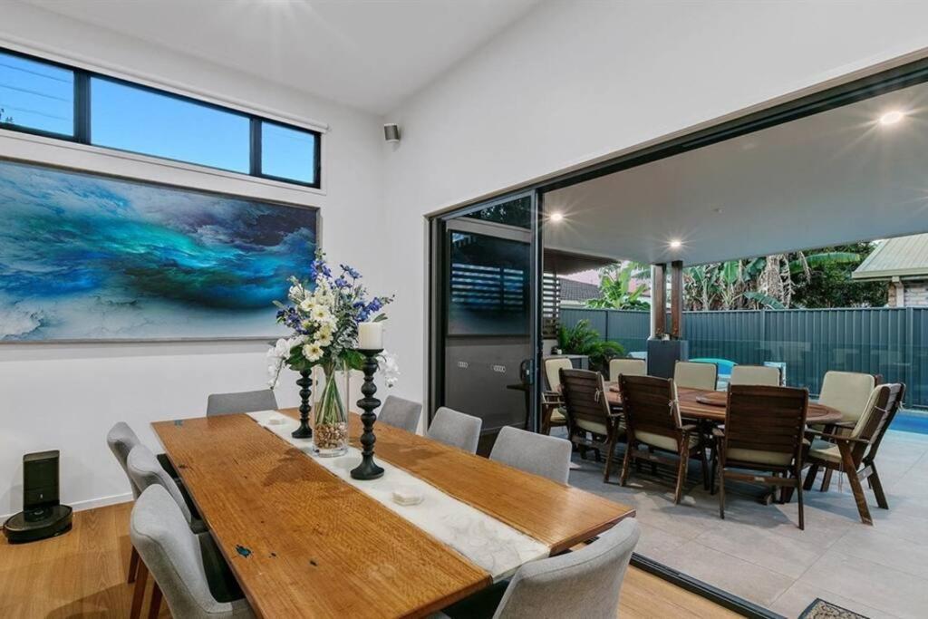 Beachside Buddina Luxury Family House 5 Bedrooms Exterior photo